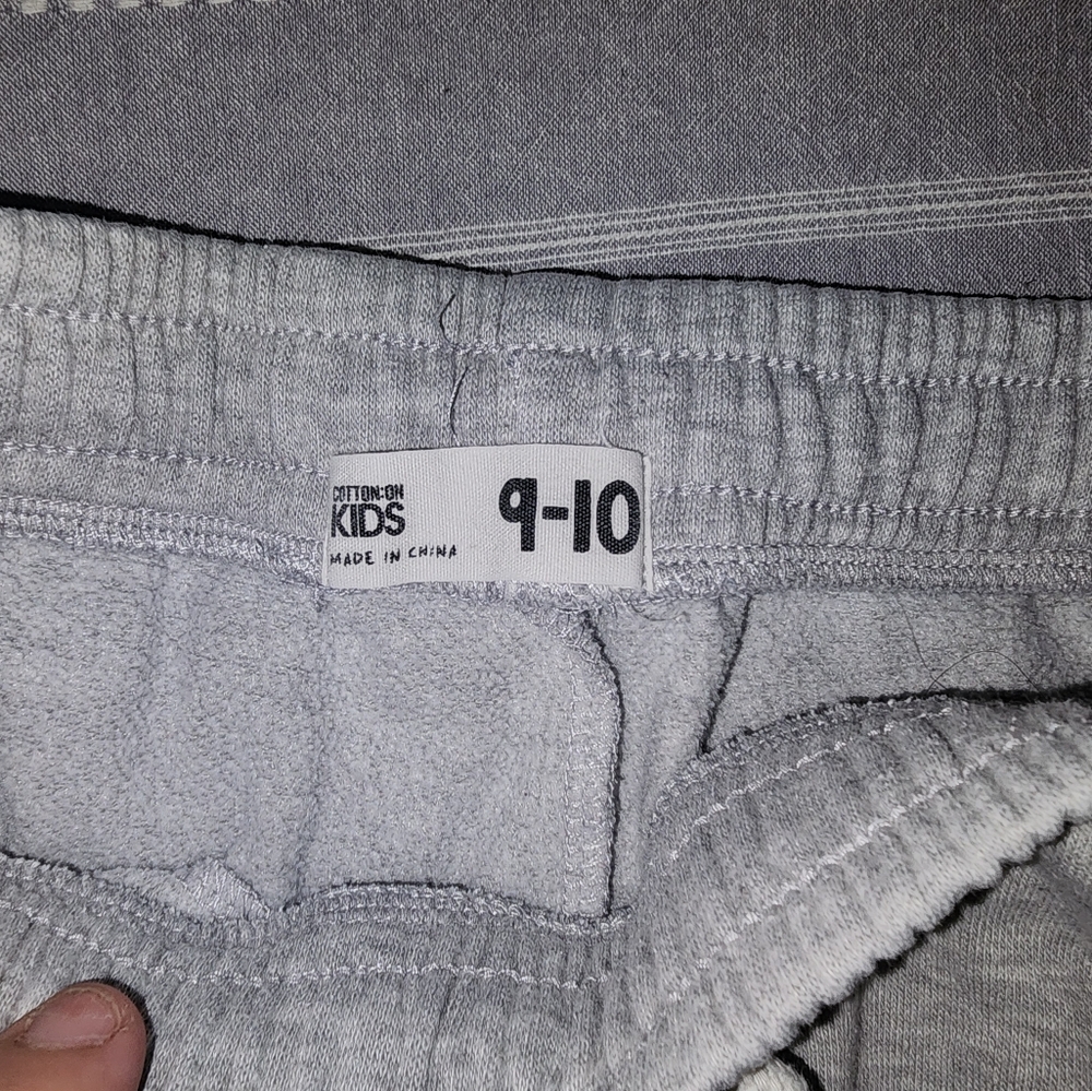 CottonOn sweats Size 9-19